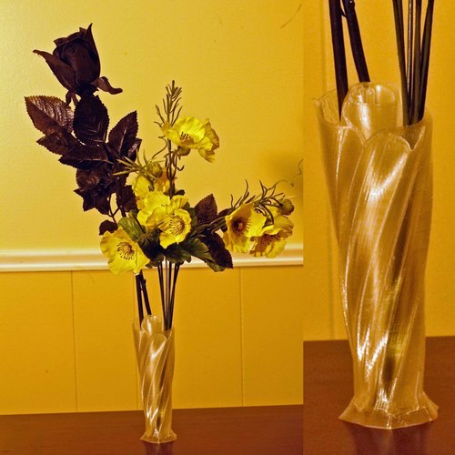 Twisted Rose Vase 3D Print 42105