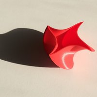 Ninja Star Vase 1 - Thumbnail 3