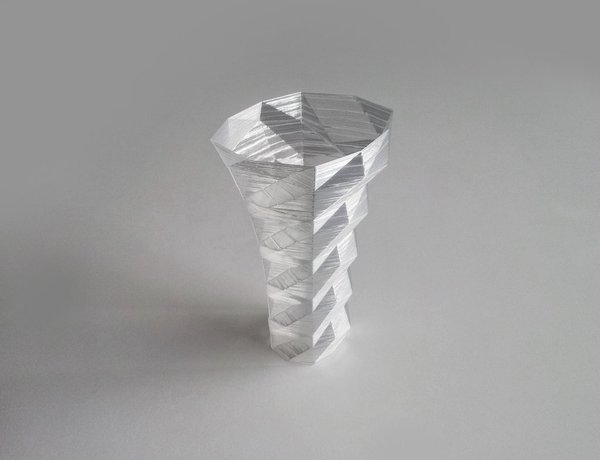 Poly Vase 2