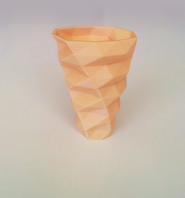 Poly Vase 7