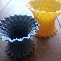 Customized Square Vase_2 - Thumbnail 4