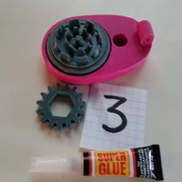 HERB GRINDER IN A FORM OF TOILET - Thumbnail 5