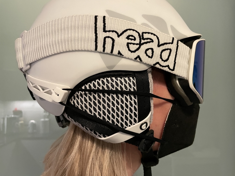 SKI HELMET FACE MASK HOLDER