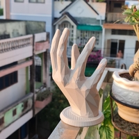 Lowpoly hand - Thumbnail 4
