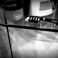 Toothbrush holder for glass board - Thumbnail 1