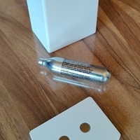Box for 6 x 12gr Co2 Cartridge with magnets. - Thumbnail 1