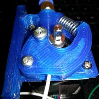 Small Other handed direct drive 1.75mm bowden extruder. Also use for c 3D Printing 48089