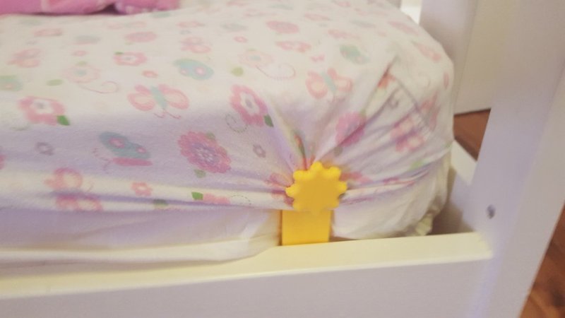 BLANKET HOLDER