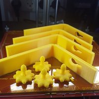 BLANKET HOLDER - Thumbnail 2
