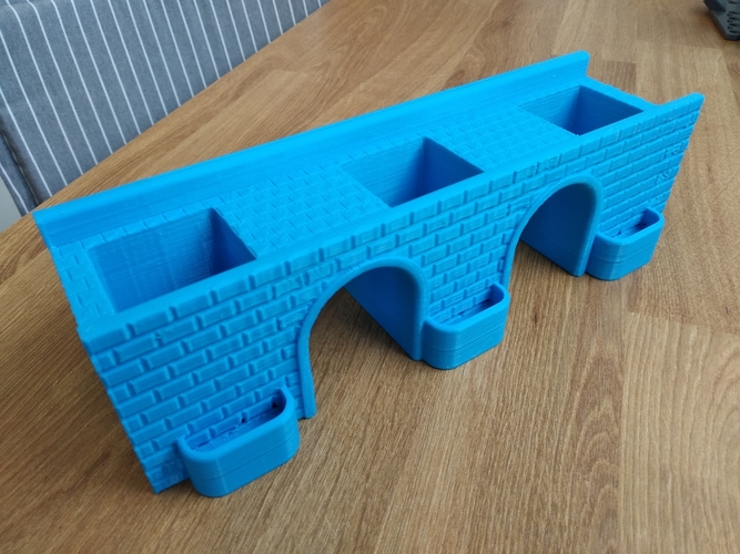 Flower pot -bridge for cactus and succulents 3D Print 482677