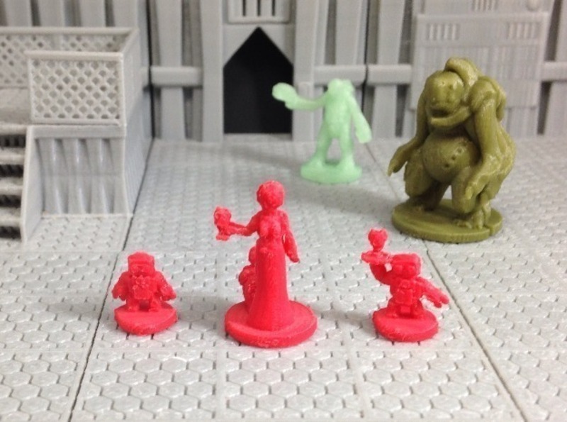 Guild Socialite and ButtleBots (18mm scale)