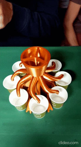 SCHNAPSKRAKE - SHOT FILLER SIXFOLDS AT THE SAME TIME.