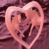 Horse in hearth shape wedding cake decoration - Thumbnail 2