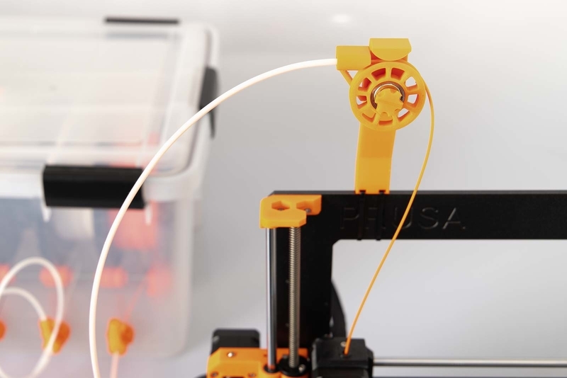 Filament Guide with Pulley for Direct Drive 3D Printers