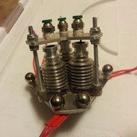 Auto-Clearance Adjustable Tripple Hotend Effector - Thumbnail 3