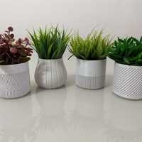 Modern vase/planter - Thumbnail 1