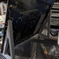 Motherboard Stand for CPU Mining - Thumbnail 1