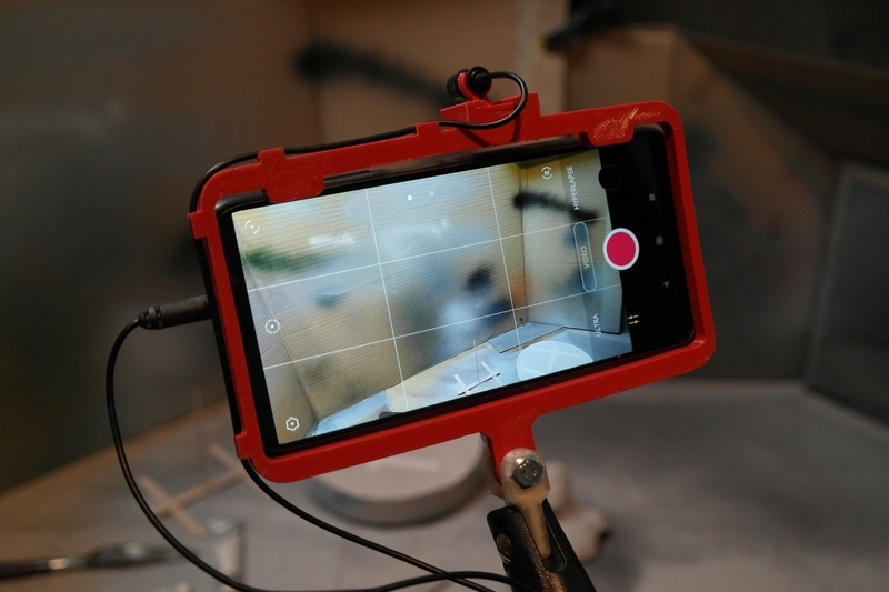 Phone mount for microphone stand