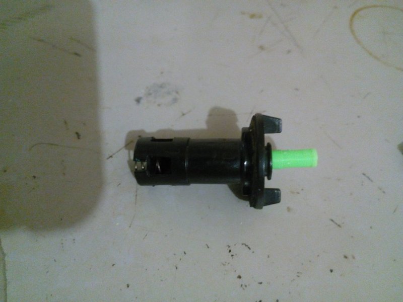 Chevrolet Aveo fuel door holder replacement