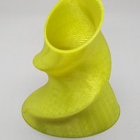 Twist vase - Thumbnail 1