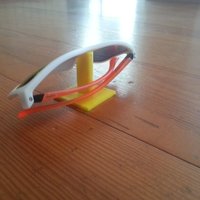 Glasses support - Thumbnail 2