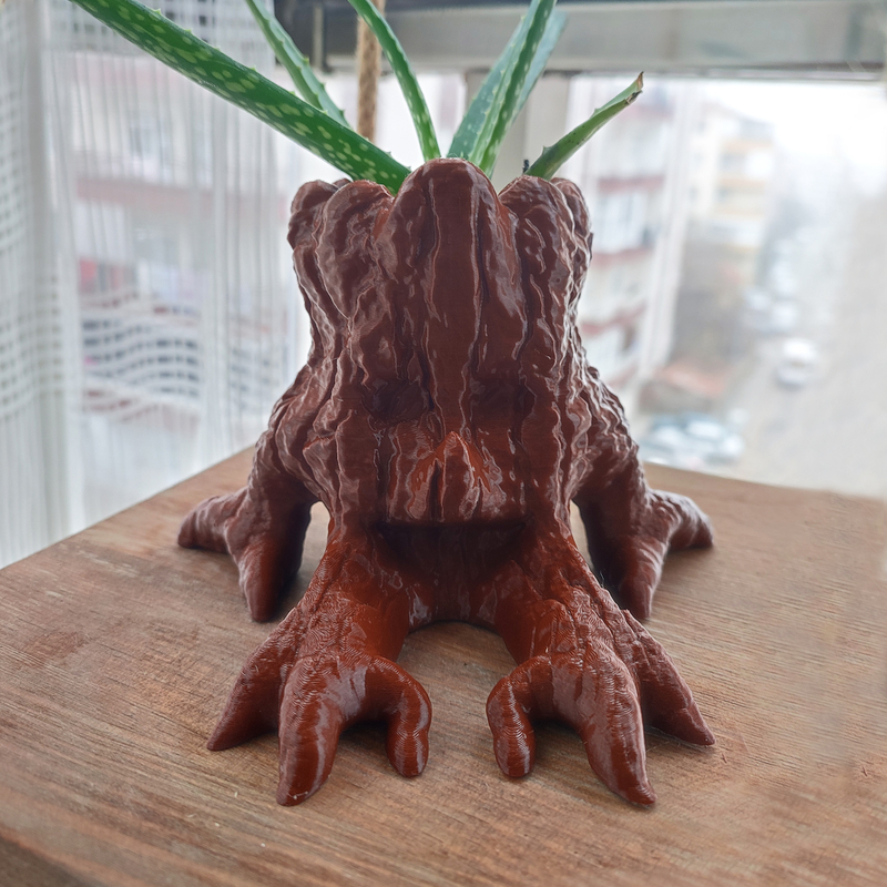 CUTE TREE FLOWER POT