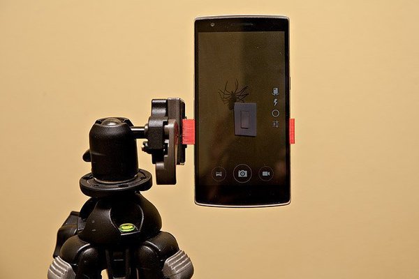 OnePlus One Tripod Clip
