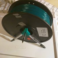Simple Pen Based Spool Holder - Thumbnail 3