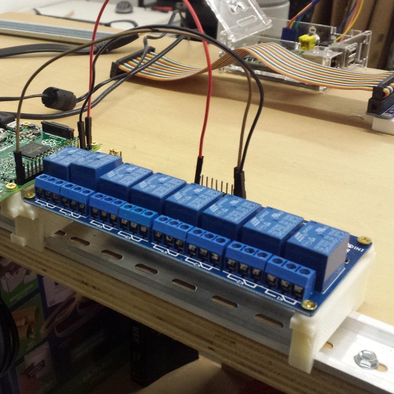 8 Channel Relay Board DIN Mount