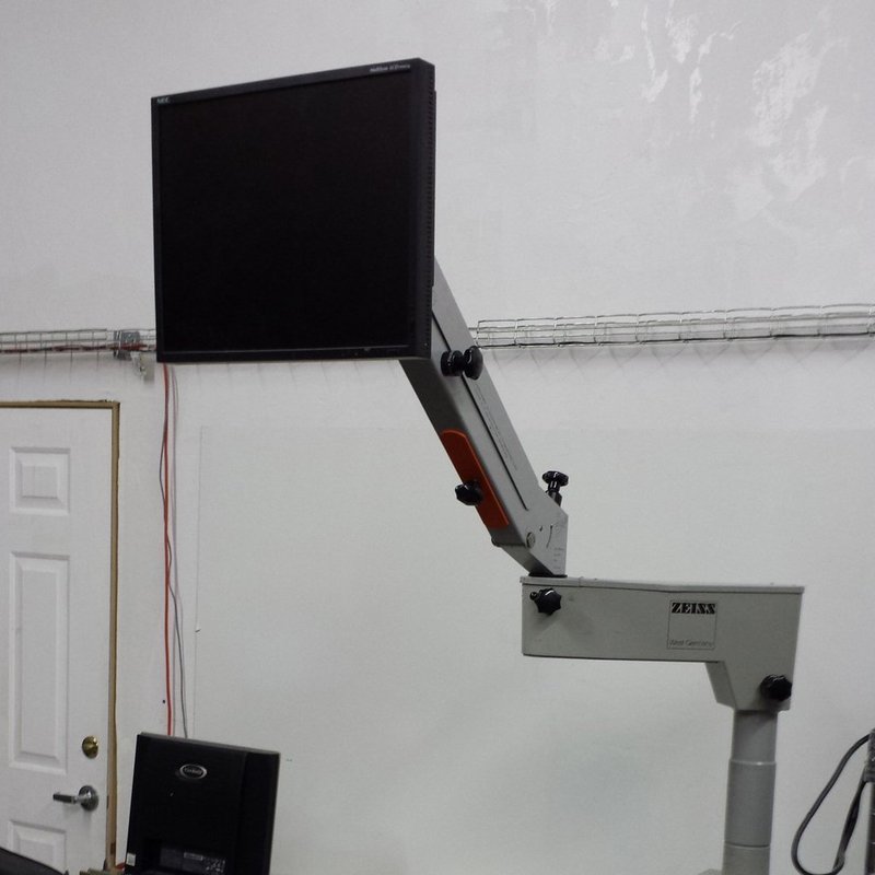 Zeiss Surgical Arm Monitor Stand