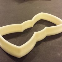 Bowtie Cookie Cutter - Thumbnail 3
