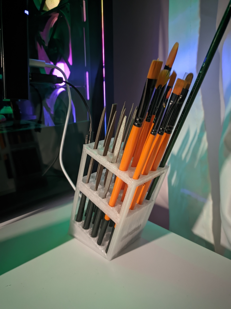 paint brush box