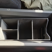 BMW 116-118 2020-2023 ARMREST STORAGE ORGANISER - Thumbnail 6