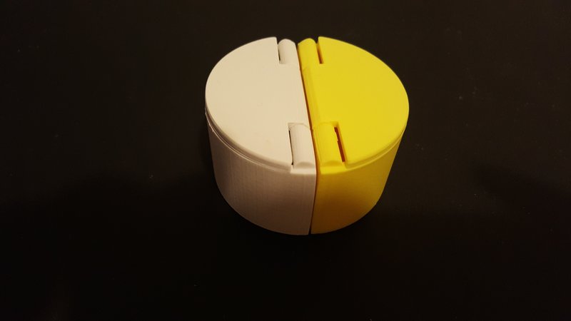 Semi-circular Box with Lid