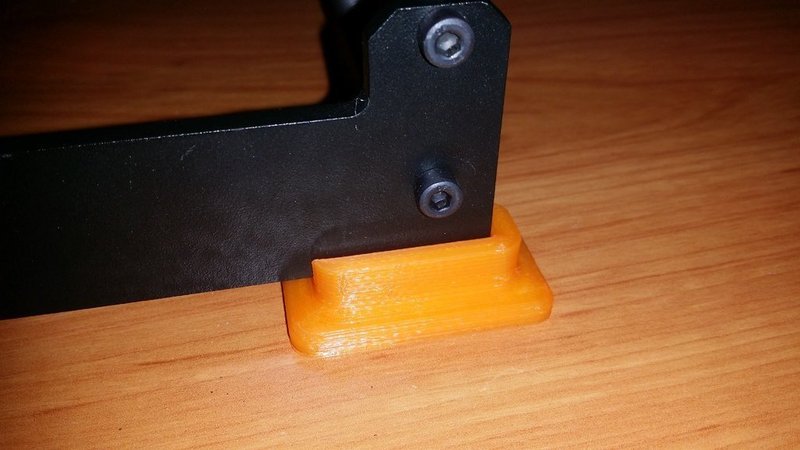 Feet for BQ Prusa Hephestos with extended 20x30 bed
