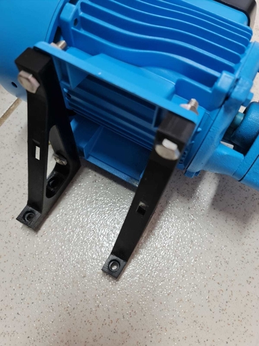 water pump support 3D Print 511771