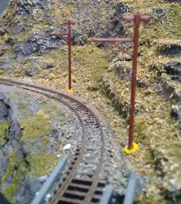 n scale overhead line poles