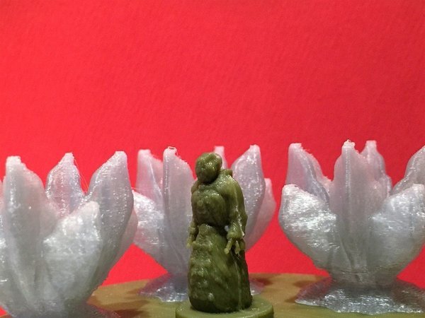 Uevian Mage (Random Alien 18mm Scale)