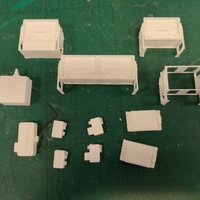 1/16 SCALE WW2 GERMAN RADIO SET FOR TANK INTERIORS - Thumbnail 1