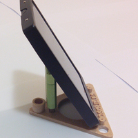 Triangle holder for  smartphone or tablet by  www.3dsolid.es - Thumbnail 3