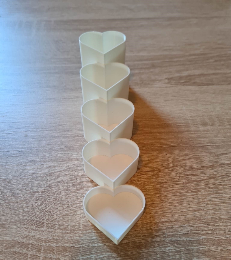 Decorative heart planter