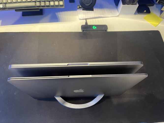 Dual Macbook stand 3D Print 522613