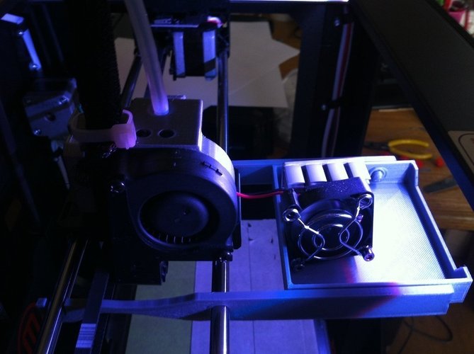 MAKERBOT REPLICATOR 2 SERVICE TRAY 3D Print 52492
