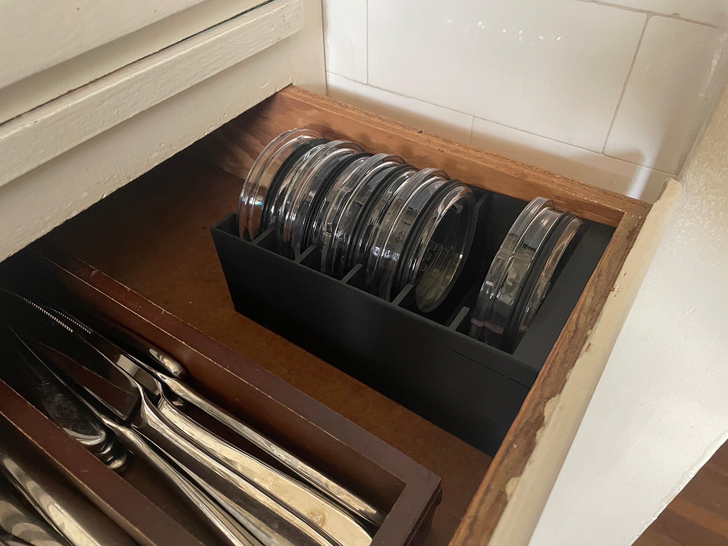 3D Printed Drinkware Lid Rack Organizer Bundle – Fits YETI® lids by  Stephanie Cervi Design