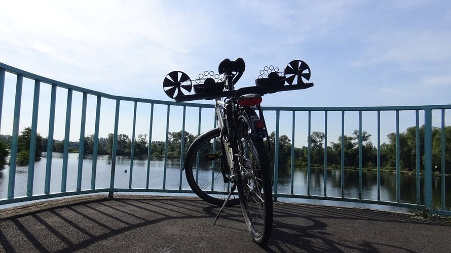 The Bicycle Bubble Machine