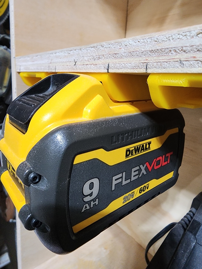 Dewalt 20v/60v Battery Mount