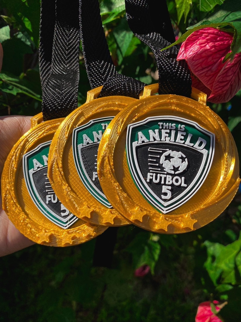 MEDAL / MEDALLA