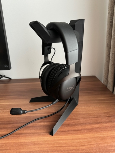  Headset holder/ headphone stand 