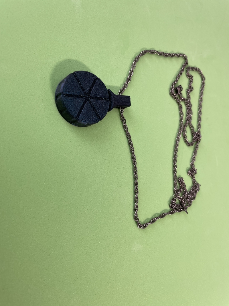 Pill pendant