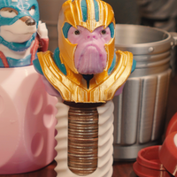 Lazy Heroes (Bull Dog, Thanos) - figure, Container [Color ready] - Thumbnail 3